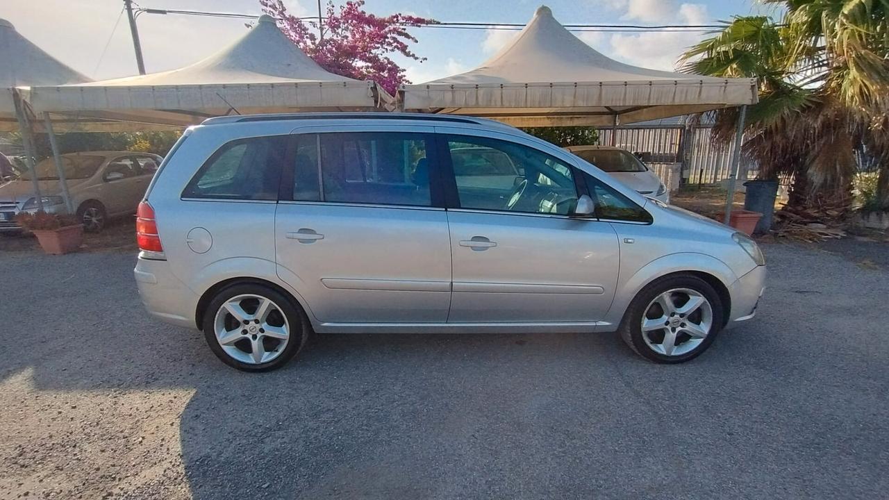 Opel Zafira 1.9 CDTI 120CV Cosmo 7 Posti