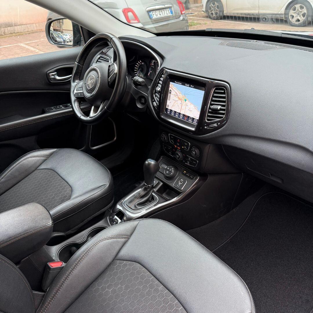 Jeep Compass 4xe Limited **soli 33.000km**