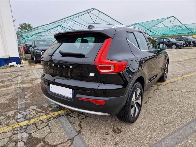 VOLVO XC40 T4 Recharge Plug-in auto Core