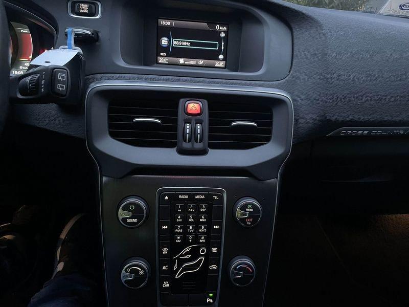 Volvo V40 Cross Country V40 Cross Country D2 Powershift Momentum
