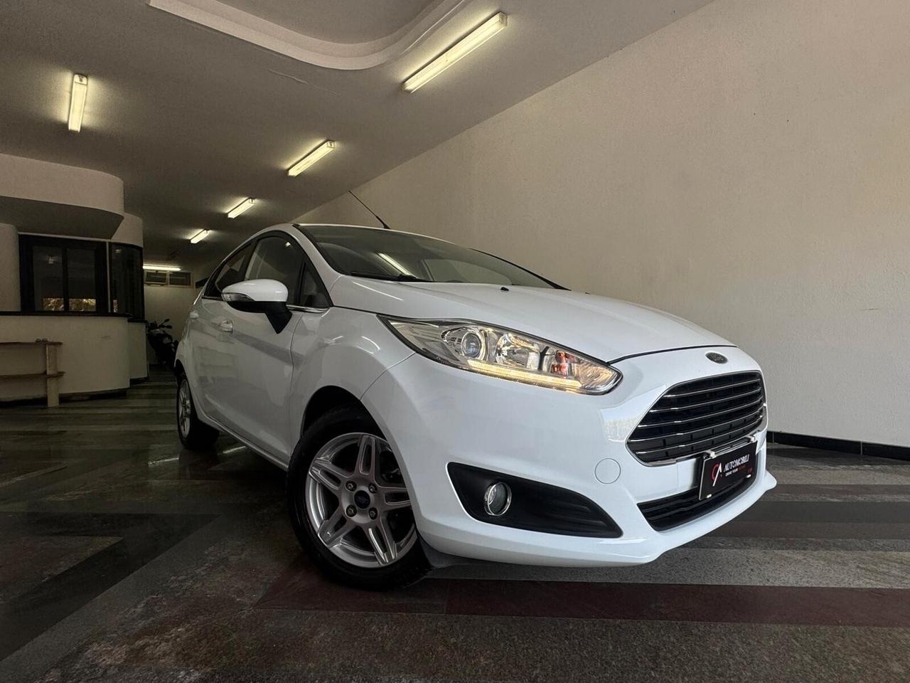 Ford Fiesta 1.5 TDCi 75CV 5 porte Titanium