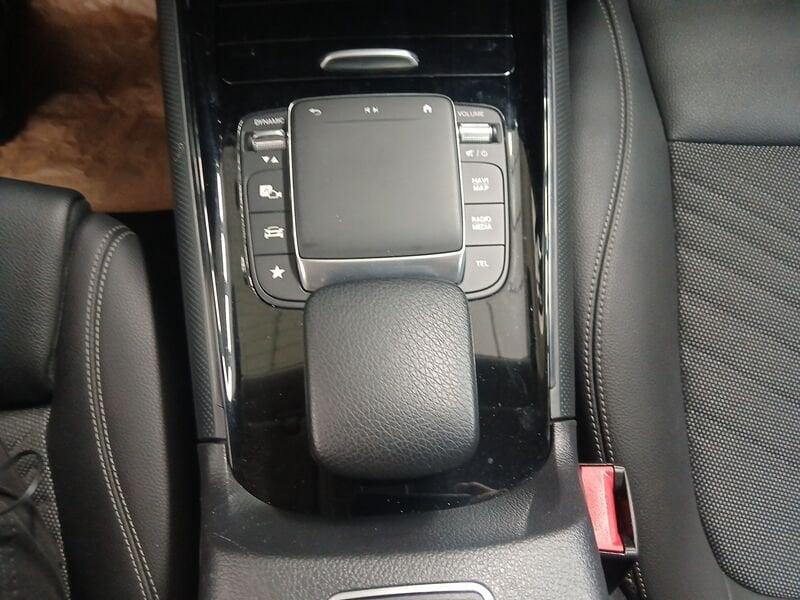 Mercedes-Benz GLA (H247) 180 d Automatic Business