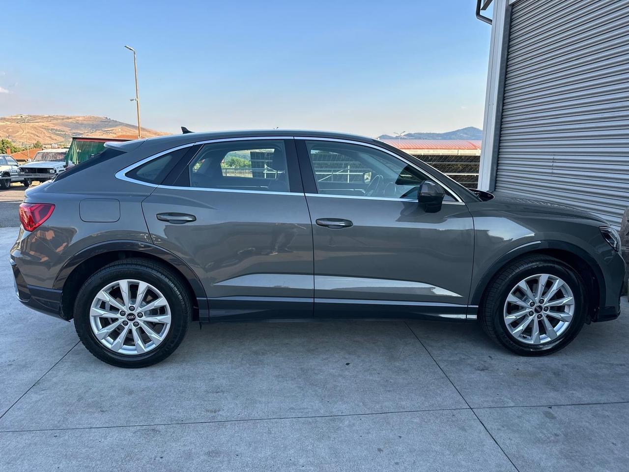 Audi Q3 SPB 35 TDI S tronic