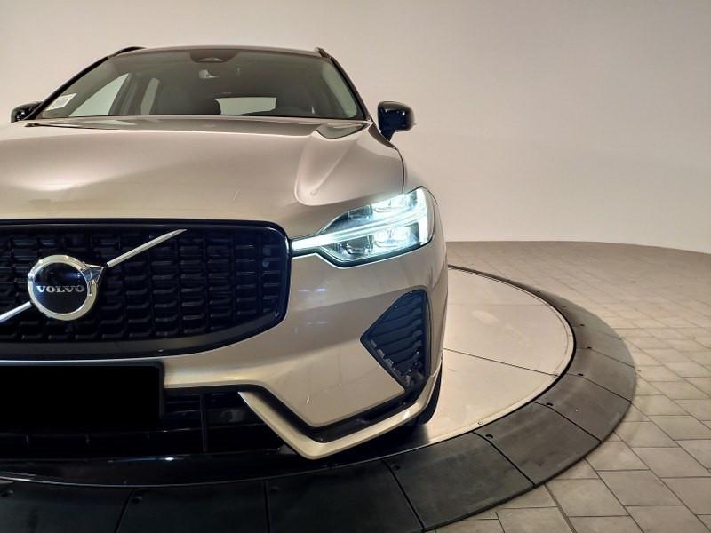 VOLVO Xc60 B4 Mild Hybrid (D) Awd Automatico Plus Dark