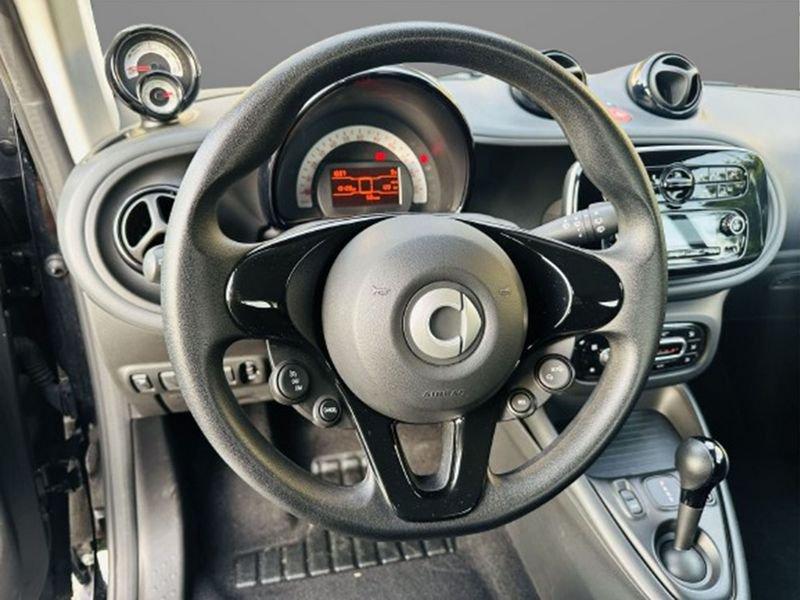 smart fortwo EQ Pure