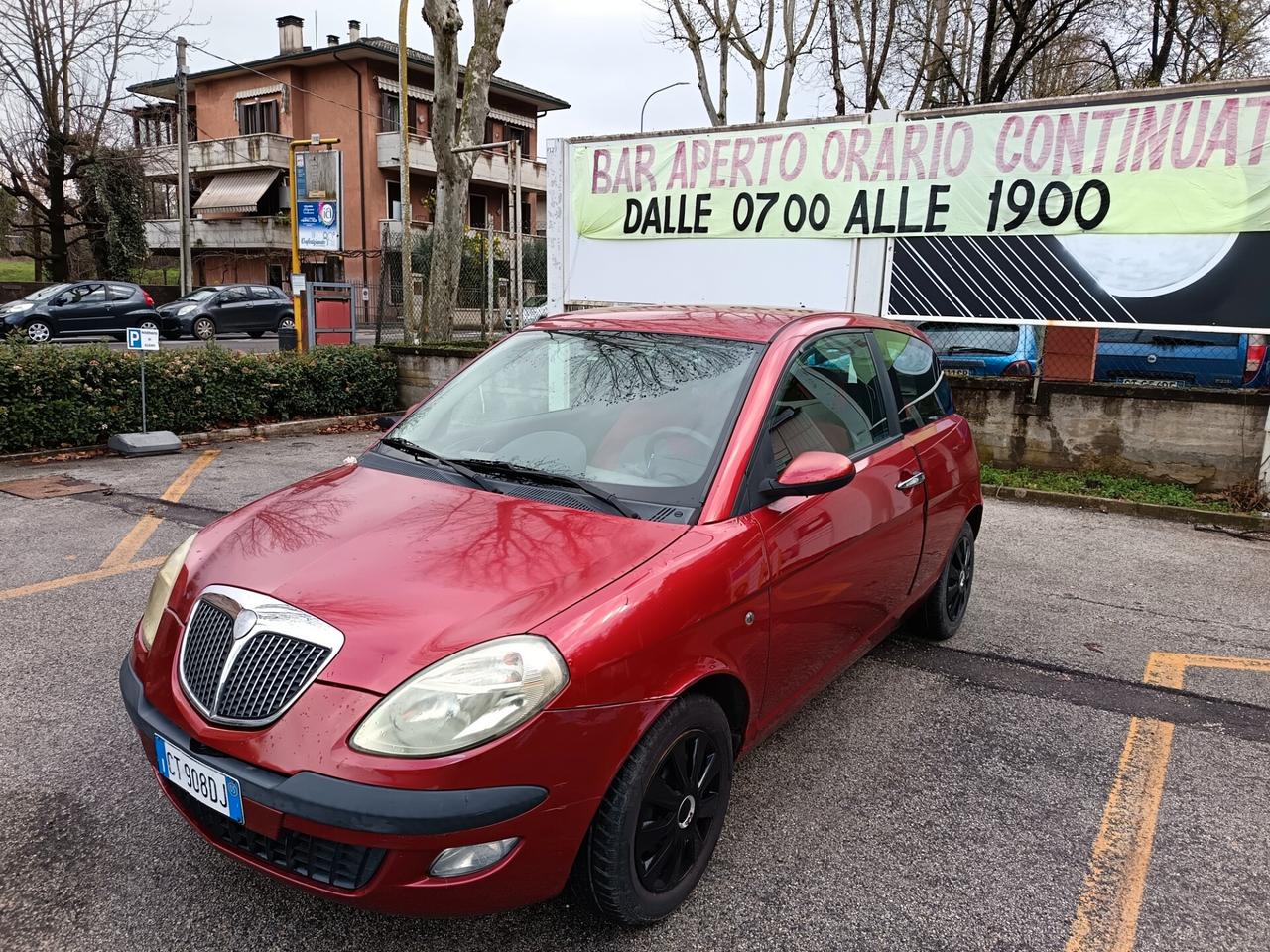 Lancia Ypsilon 1.2 16V 2006 ok neo patente