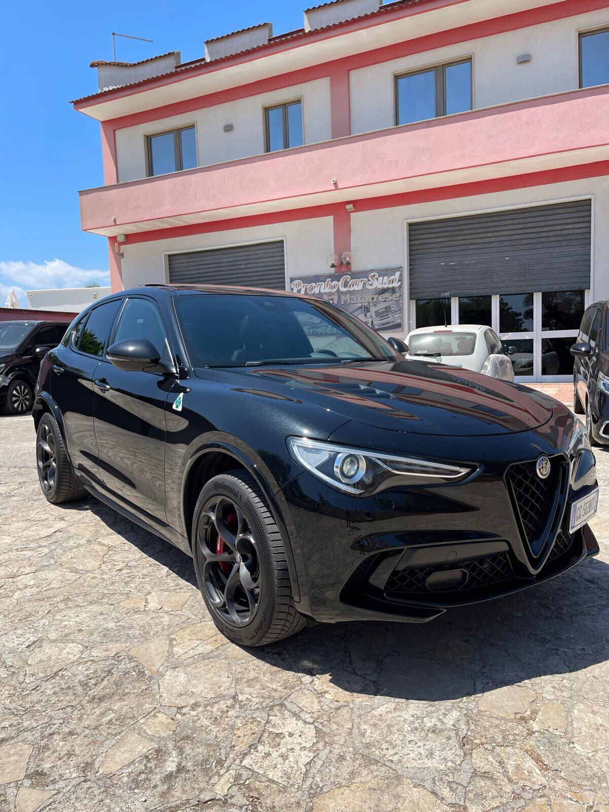 Alfa Romeo Stelvio V6 510 CV AT8 Quadrifoglio