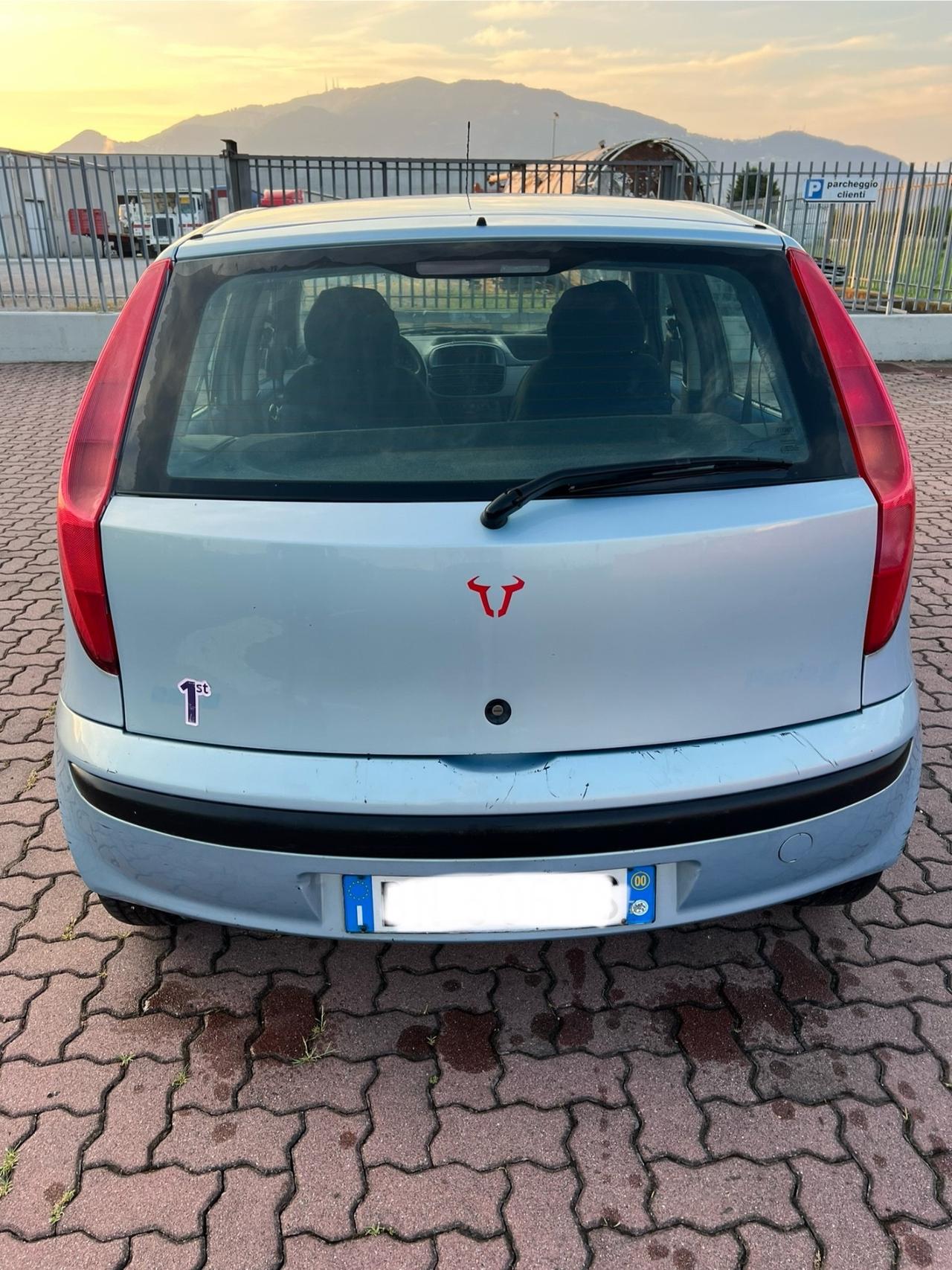 Fiat Punto 1.2i 16V cat 5 porte ELX