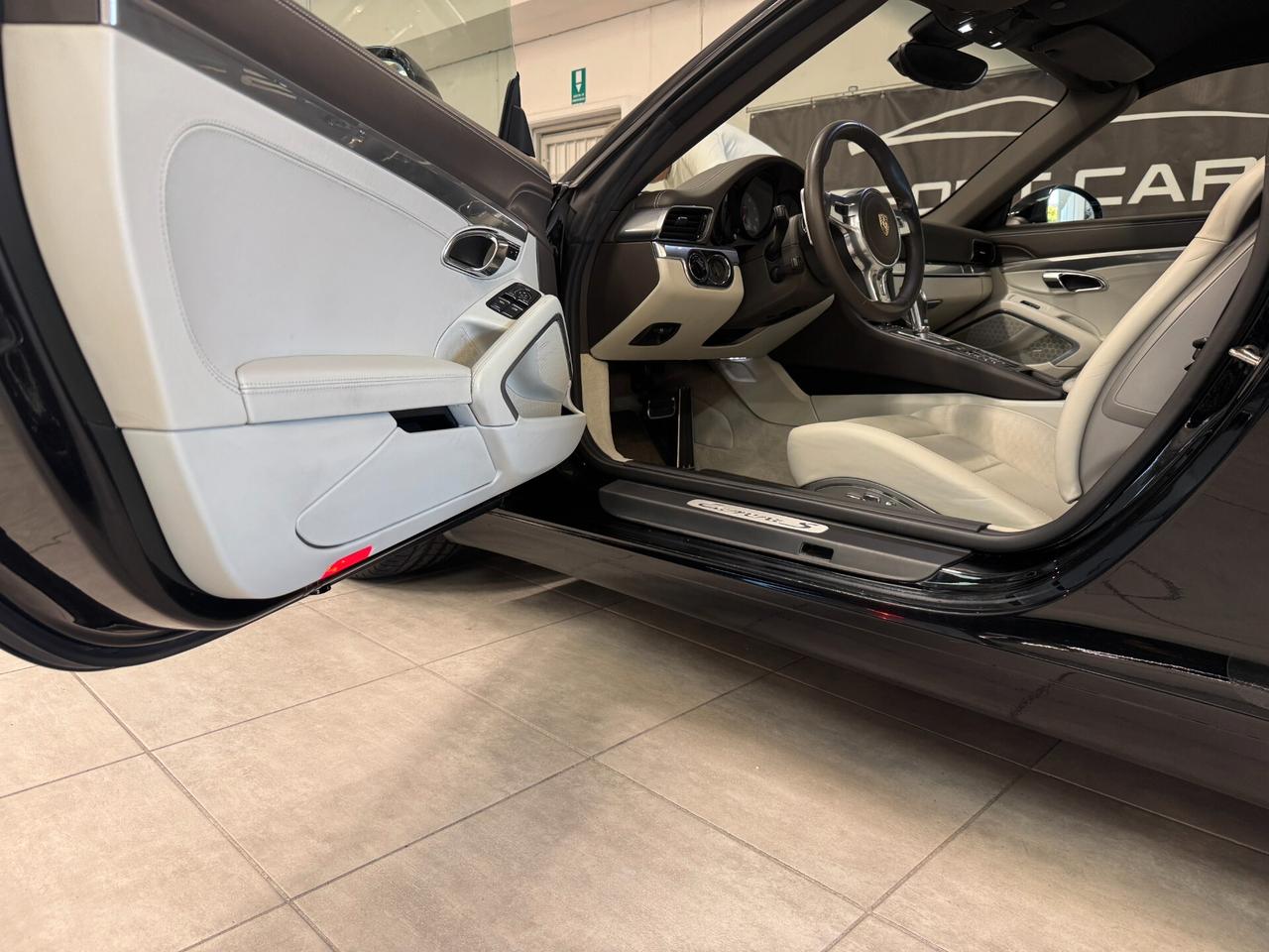 Porsche 911 3.8 Carrera S Cabriolet