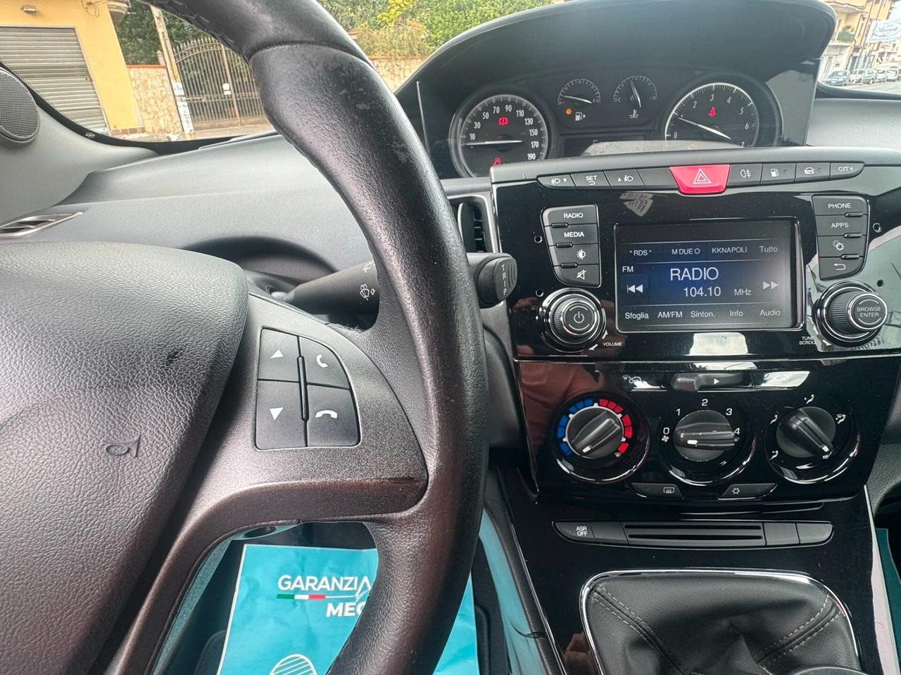 Lancia Ypsilon 1.2 69 CV 5 porte GPL Ecochic Gold