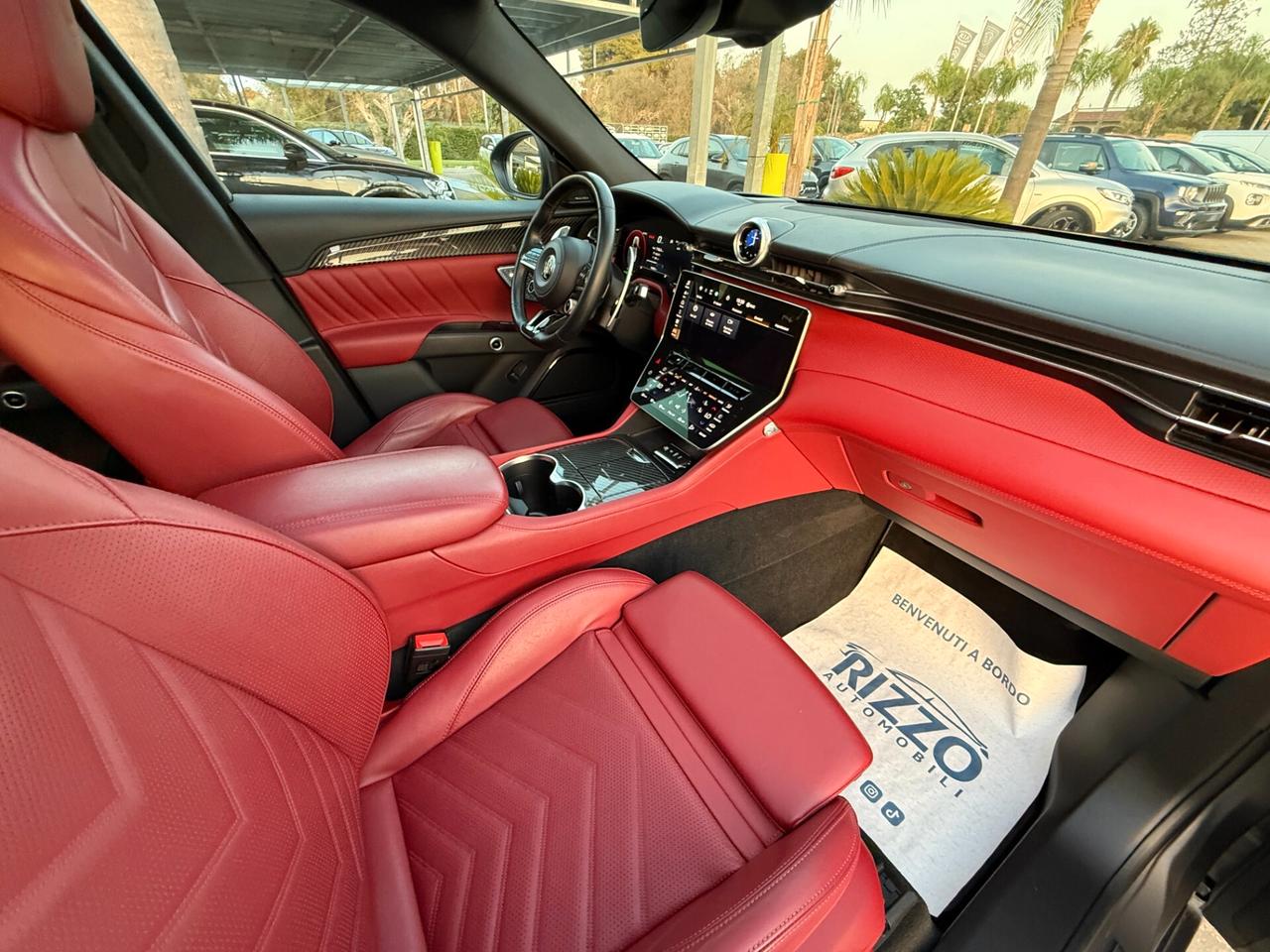 Maserati Grecale MHEV 330 CV AWD Modena Tetto Sonos Faber Grigio Lava