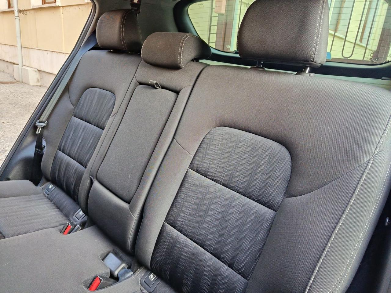 Kia Sportage Business Class 1.6 GDI #7758