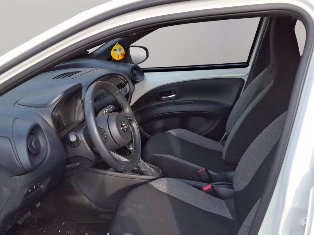TOYOTA Aygo x 1.0 active 72cv s-cvt del 2024