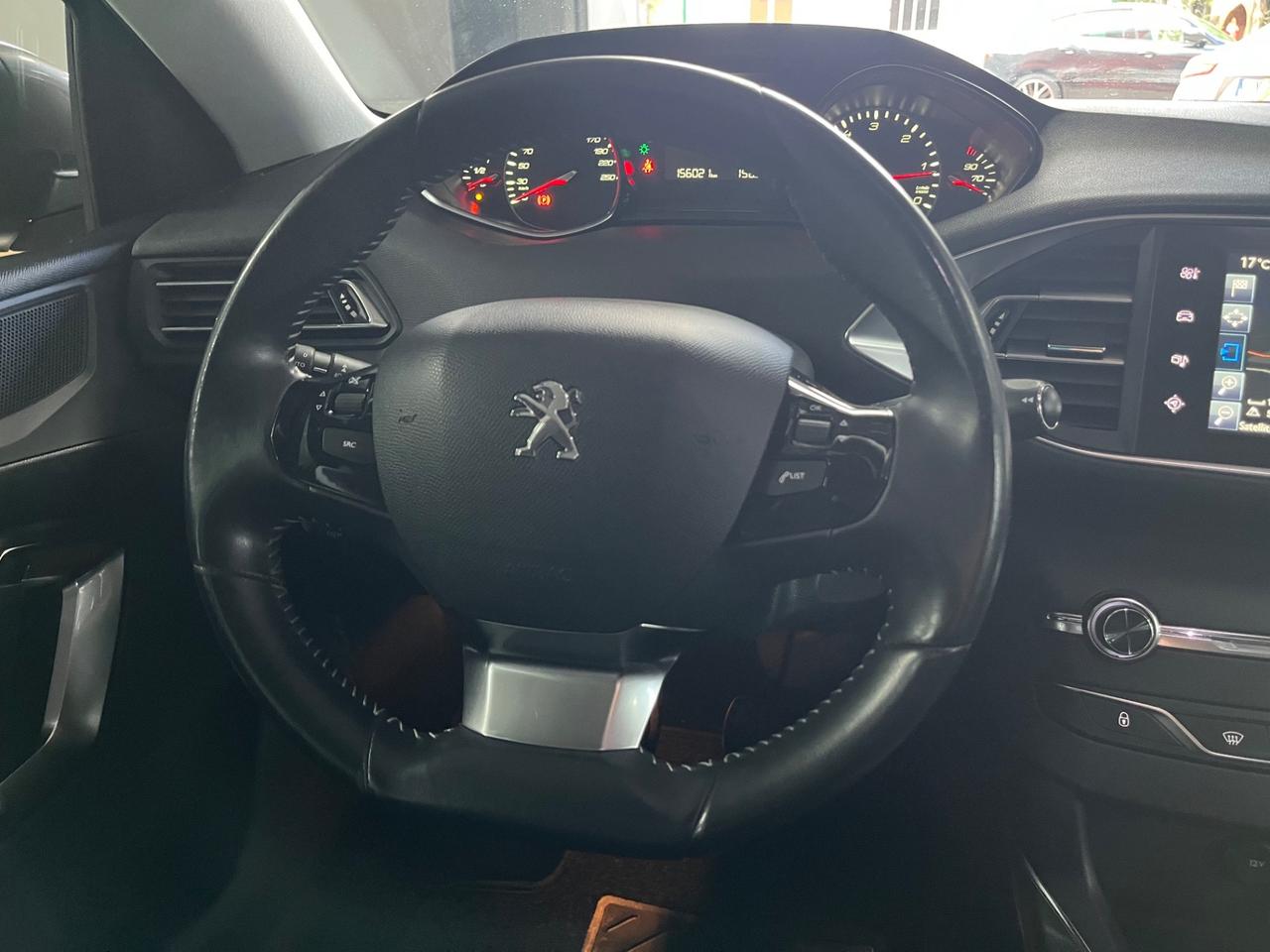Peugeot 308 1.6 e-HDi 115 CV Stop&Start Allure