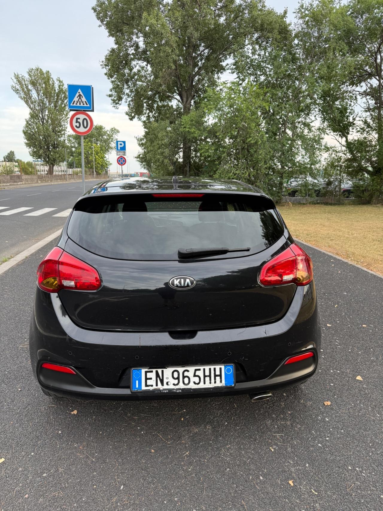 Kia Ceed cee'd 1.6 CRDi 110 CV 5 porte Cool
