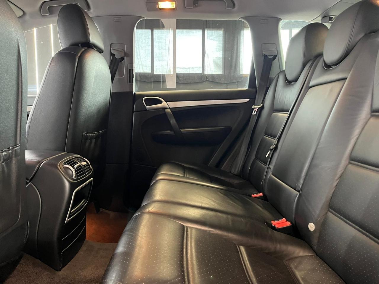 Porsche Cayenne 3.2 V6 cat