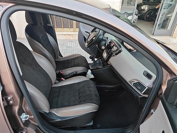 LANCIA Ypsilon 1.2 Benzina ELLE -*93.000 KM*- 2015