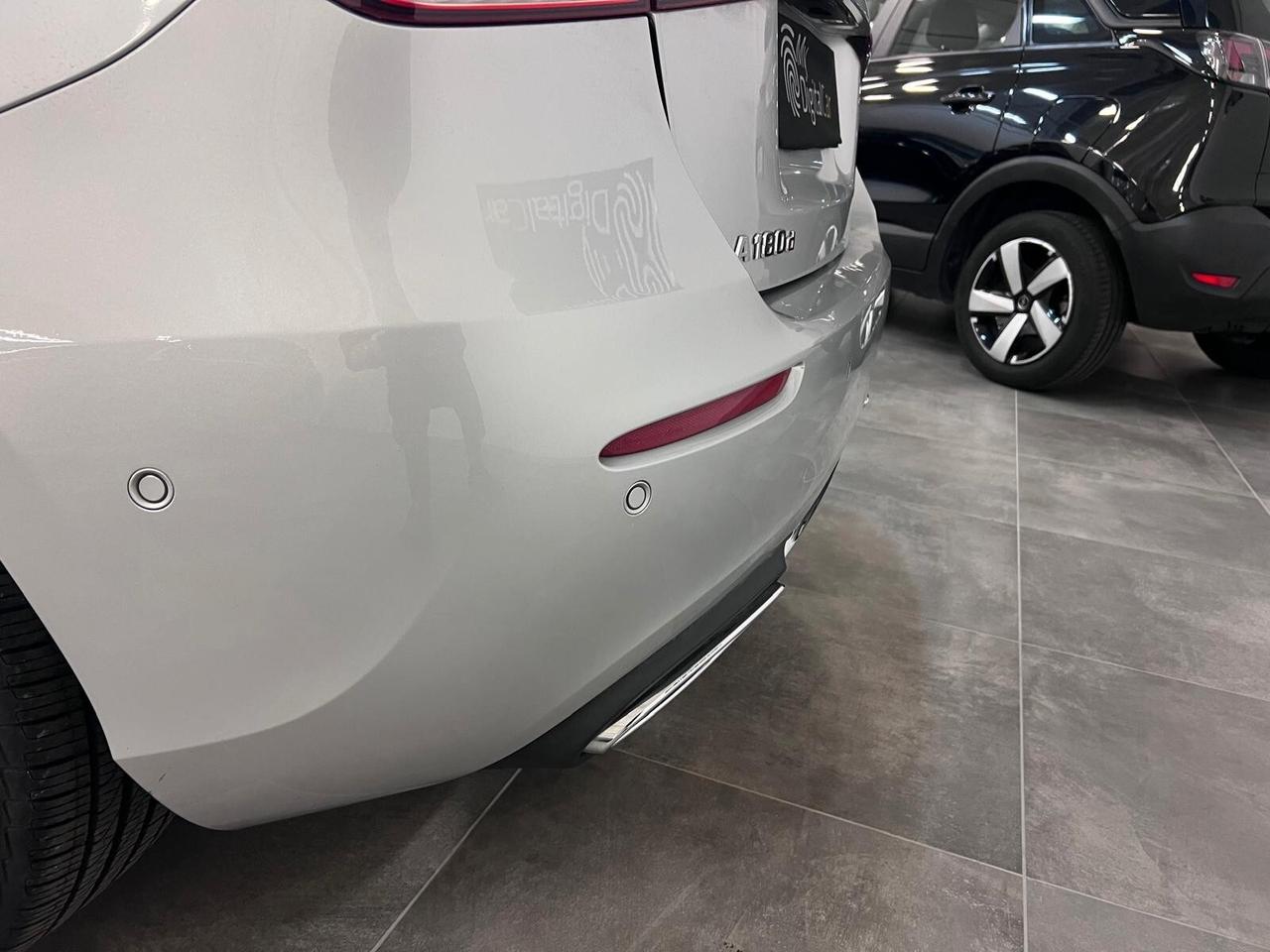 Mercedes-benz A 180d Automatic Business