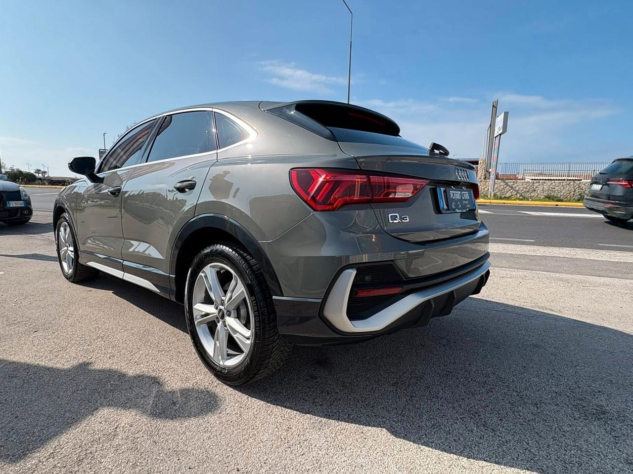 Audi Q3 sportback 150cv S-Line uniprò
