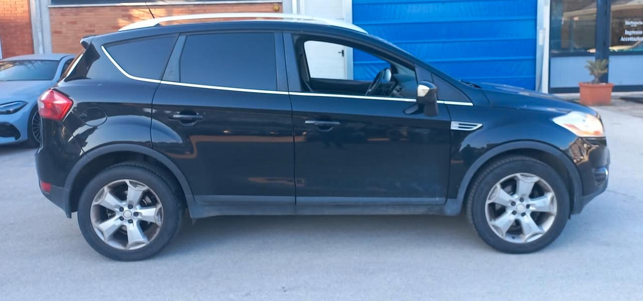 Ford Kuga 2.0 TDCi 136 CV 4WD Titanium DPF