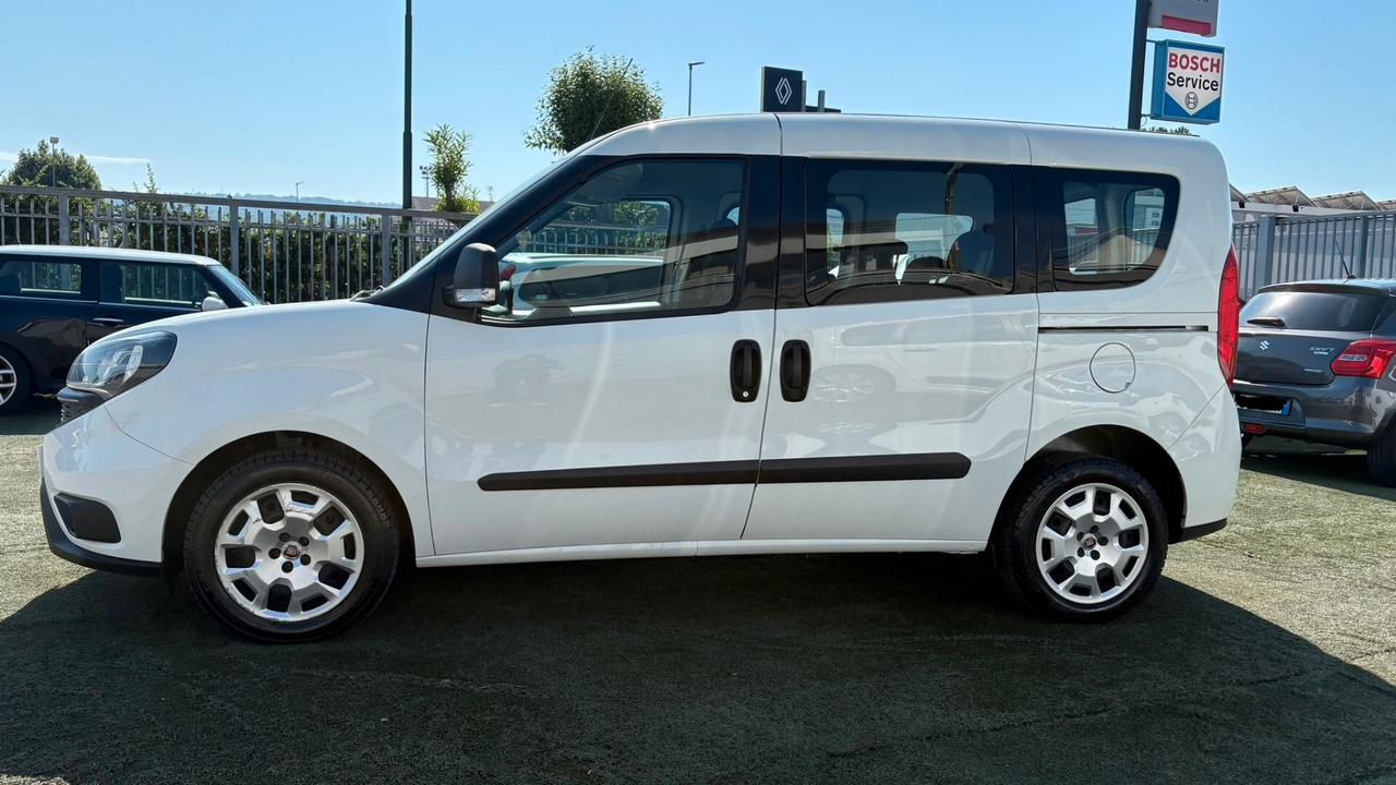 Fiat Doblo 1.6 MULTIJET 263 | DIESEL 46346020 CC 1598 CV 120 KW 88 VAN,