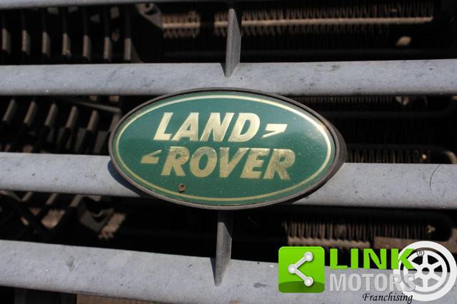 LAND ROVER Defender 110 2.4 TD4 Station Wagon E