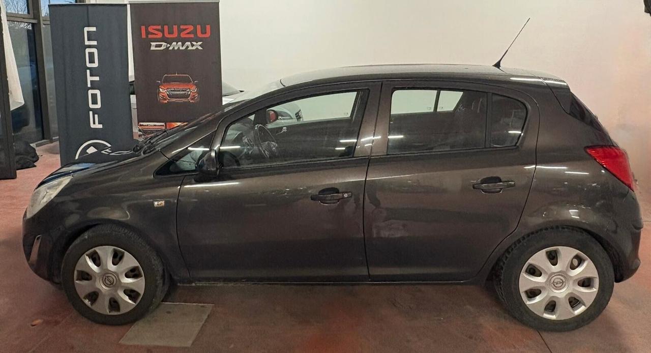 OPEL CORSA 1200 GPL ECO-TECH CV 85CV Km 109.195 PER NEOPATENTATI Garanzia 12 mesi