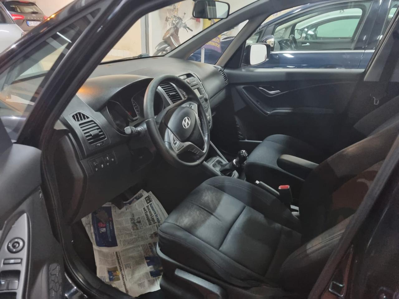Hyundai ix20 1.4 CRDi 90CV Comfort FRIZIONE /GOMME NUOVE