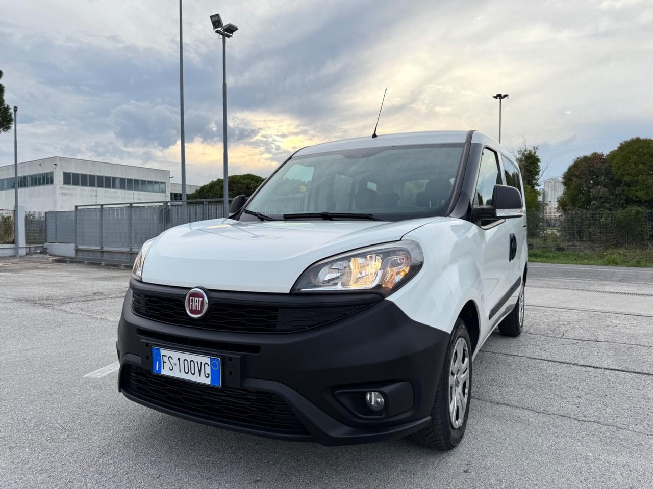 FIAT DOBLO Combi 1.3 Mjt 95Cv - 5 Posti N1
