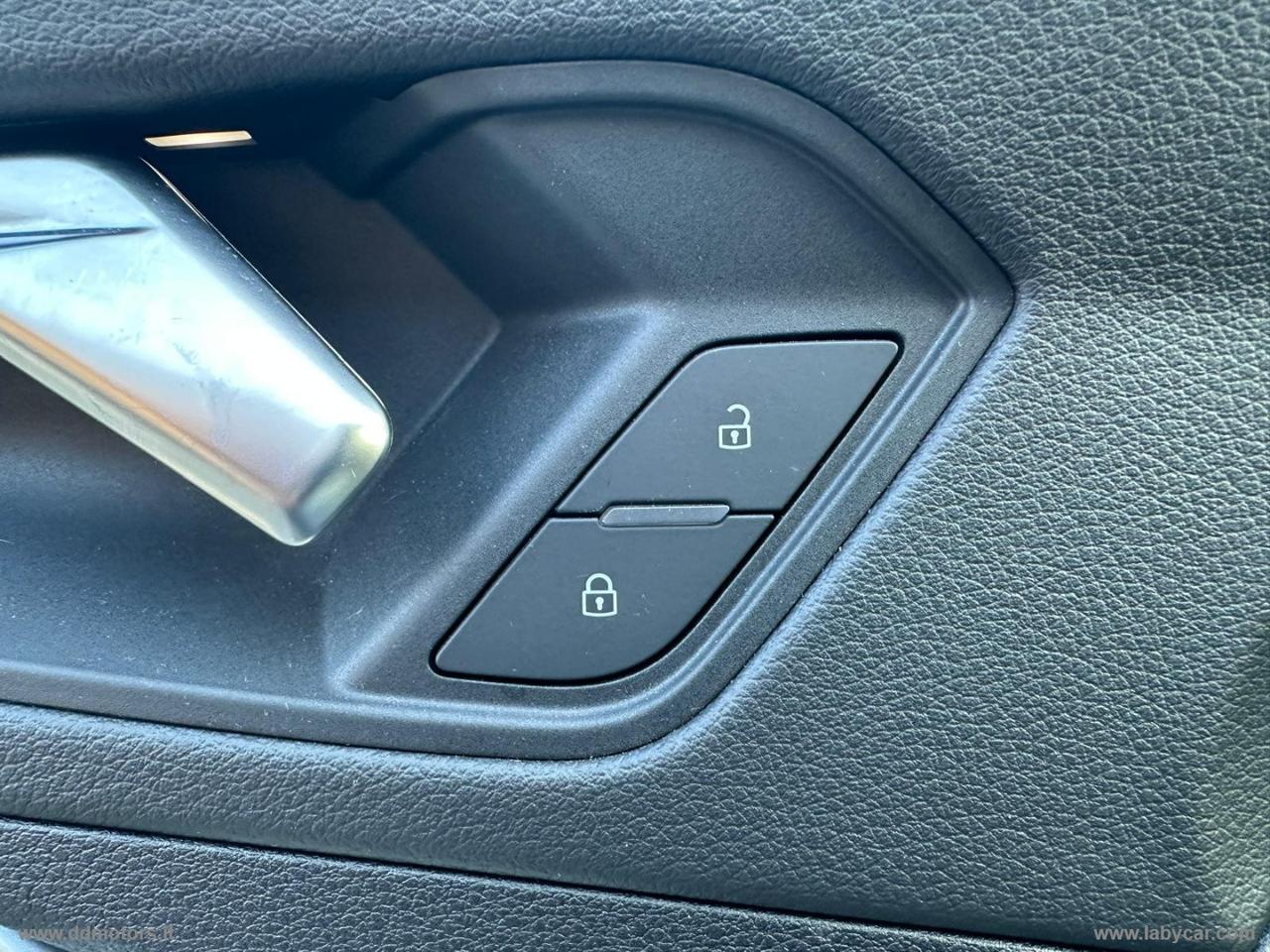 AUDI Q3 35 TDI S tronic CAMBIO AUTOMATICO