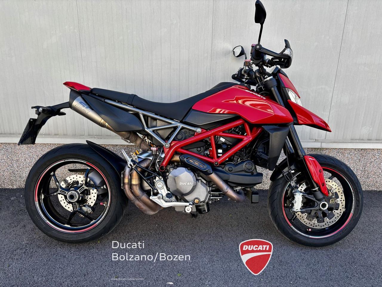 Ducati Hypermotard 950