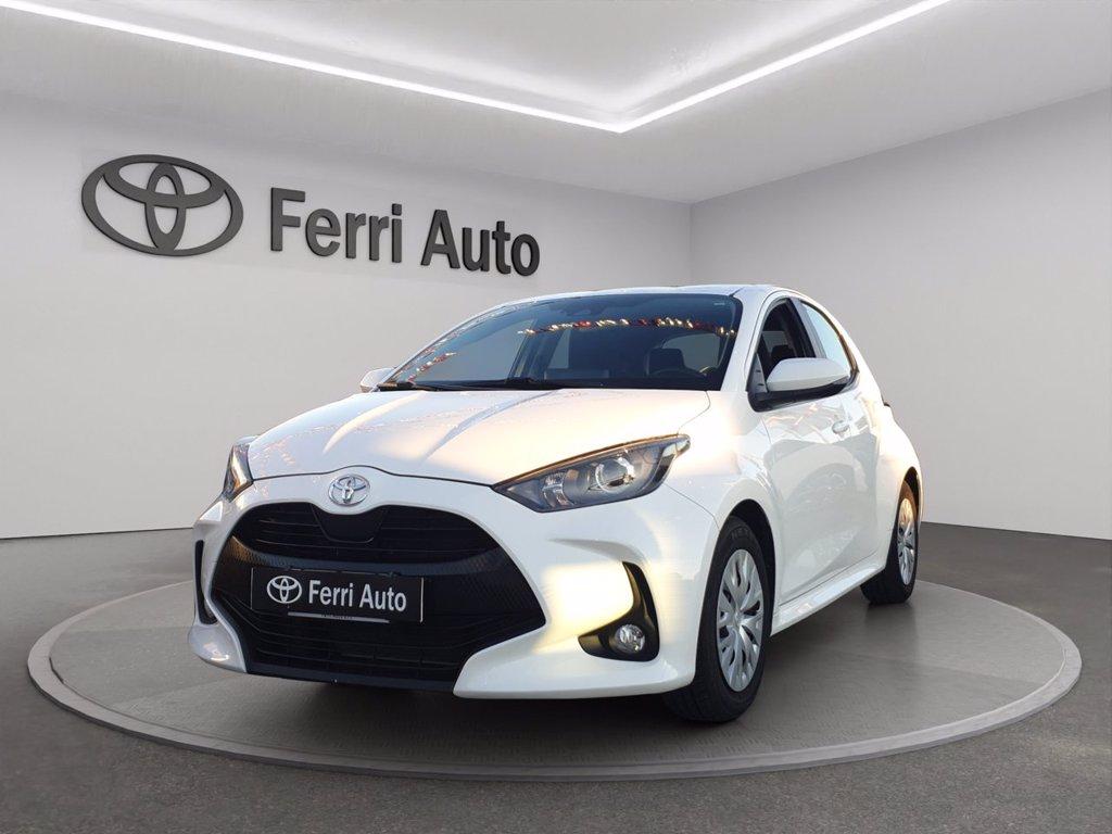 TOYOTA Yaris 1.0 active del 2023