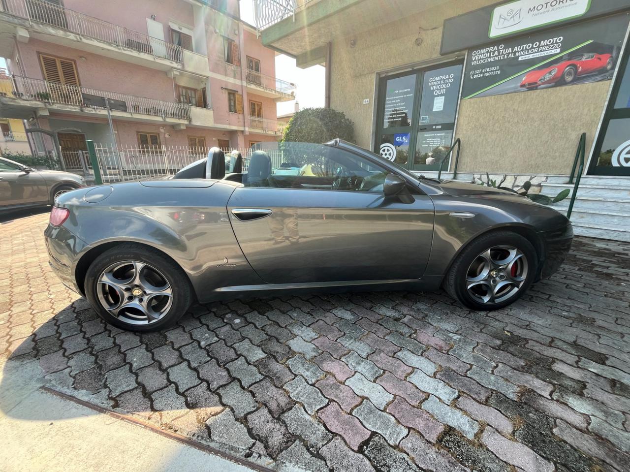 Alfa Romeo Spider 2.4 JTDM 200CV