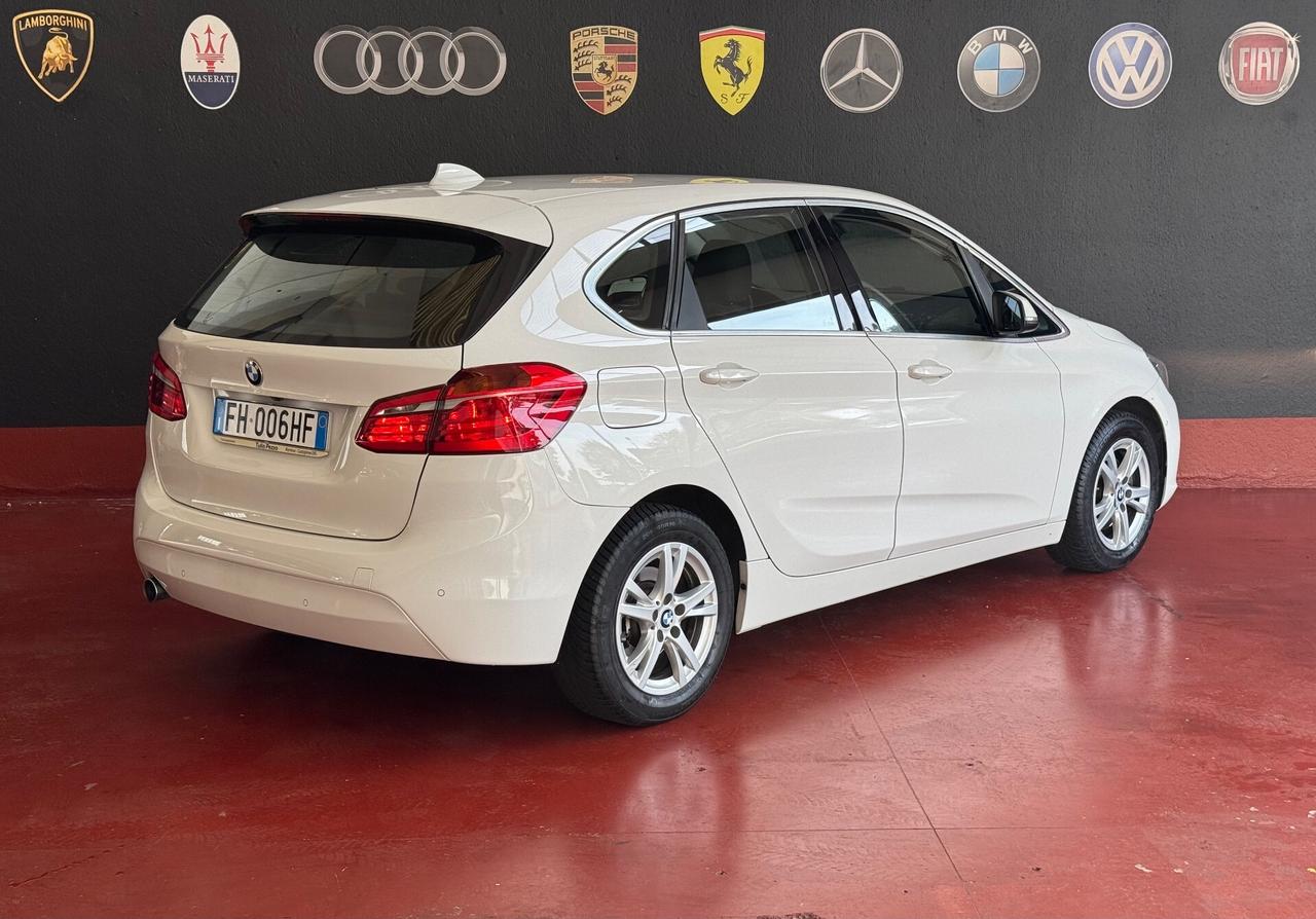 Bmw 2er Active Tourer 216d Luxury