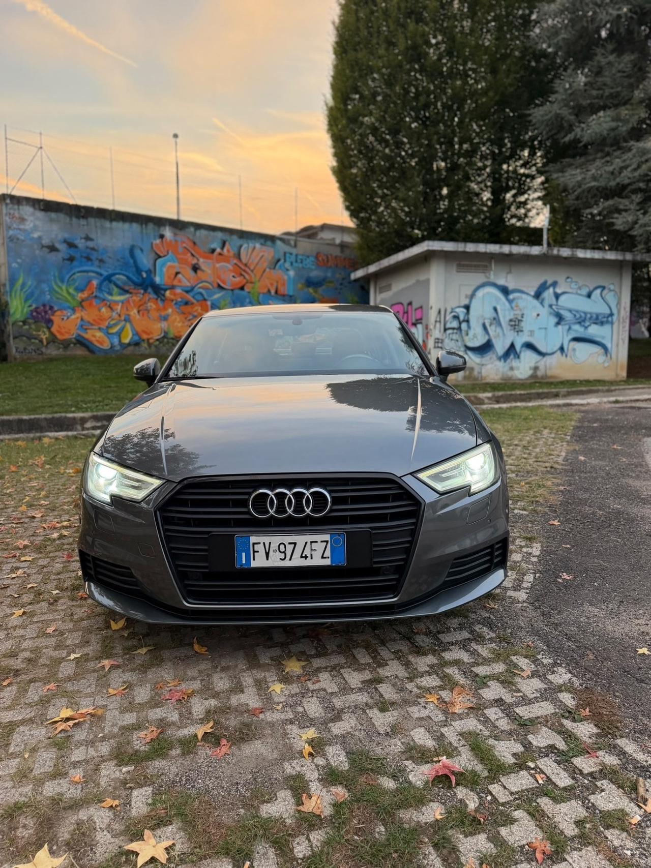 Audi A3 Sedan 1.6 TDI 116 CV S tronic