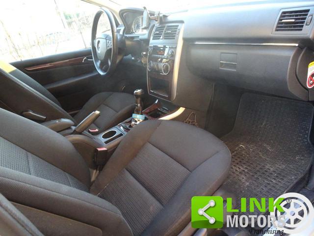 MERCEDES-BENZ B 200 Turbo Sport