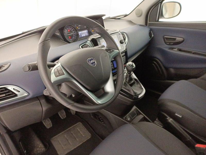 Lancia Ypsilon III 2021 1.0 firefly hybrid Platino s&s 70cv