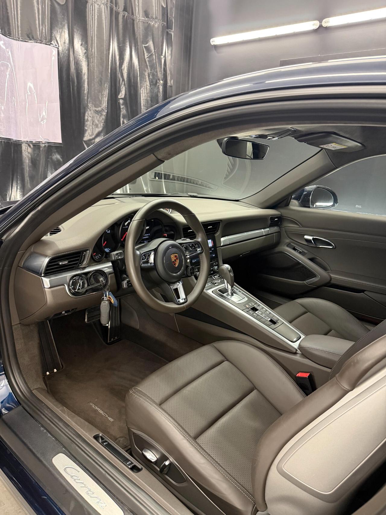 Porsche 911 3.0 Carrera Coupé