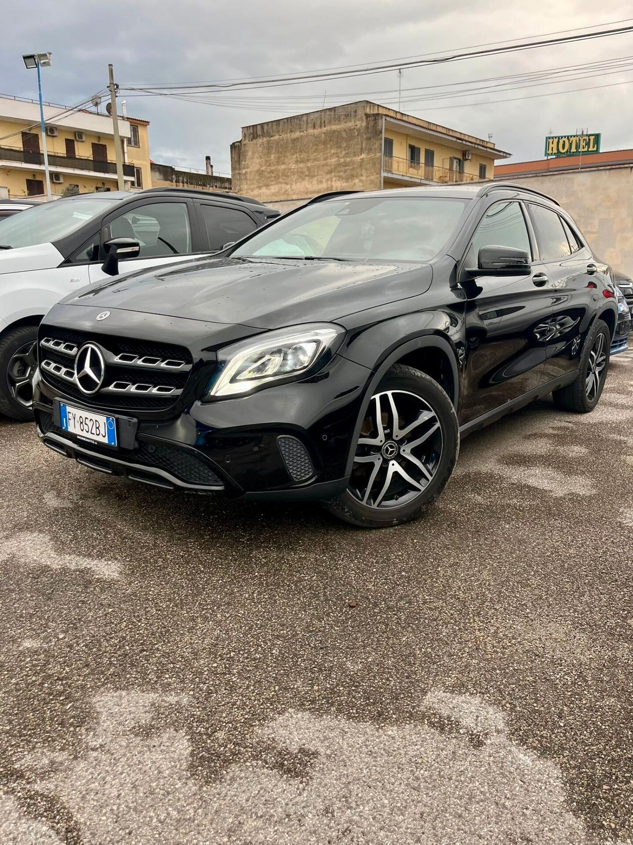 Mercedes-benz A 180 d Automatic Black Edition