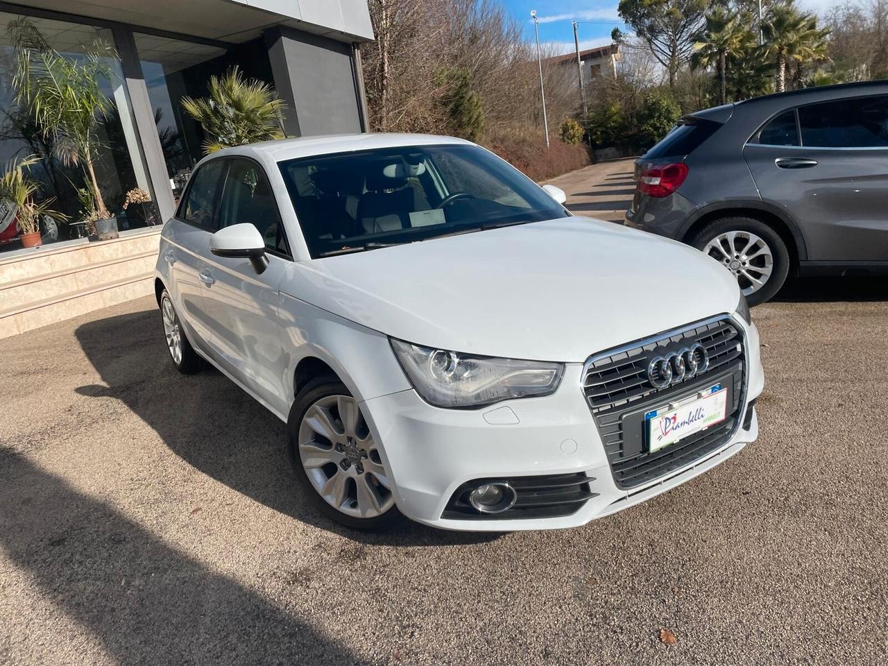 Audi A1 SPB 1.6 TDI Attraction NEOPATENTATI