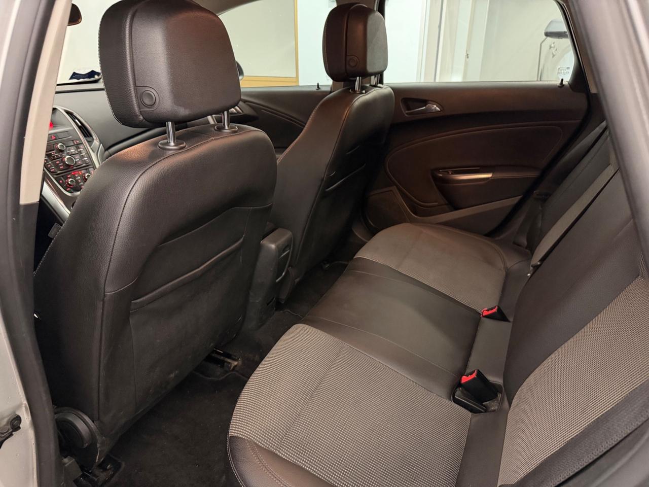 Opel Astra 1.4 Turbo 140CV 5 porte Cosmo