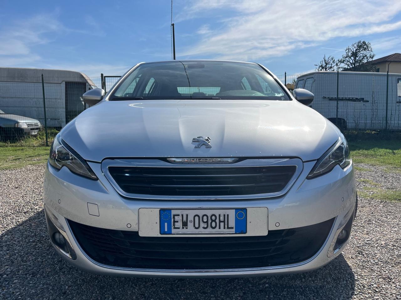 Peugeot 308 1.6 e-HDi 115 CV Stop&Start Allure