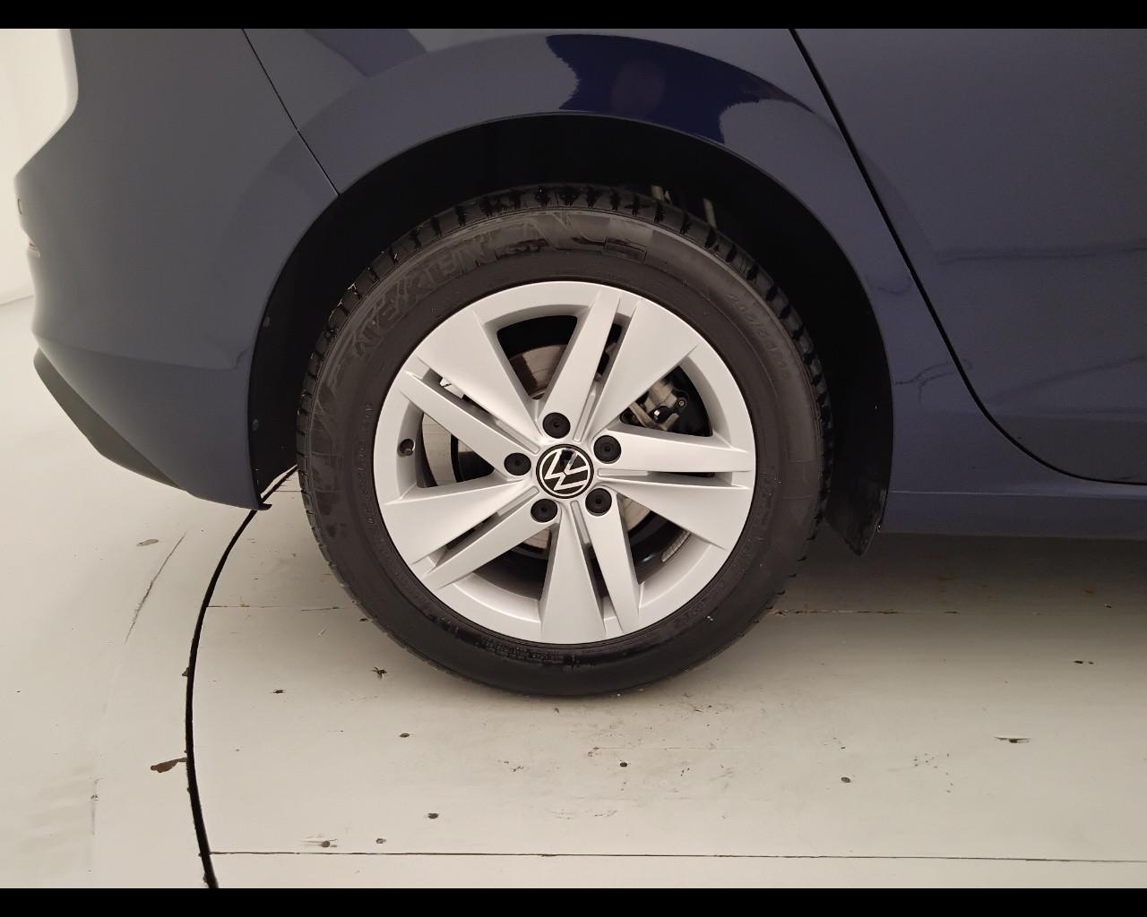 VOLKSWAGEN Golf VIII 2020 - Golf 1.0 etsi evo Life 110cv dsg