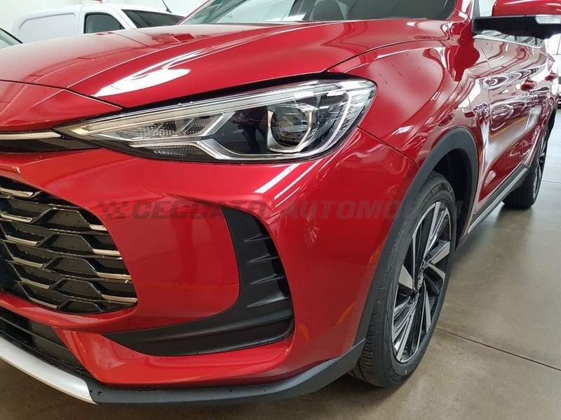 MG ZS ZS HEV LUXURY Dynamic red