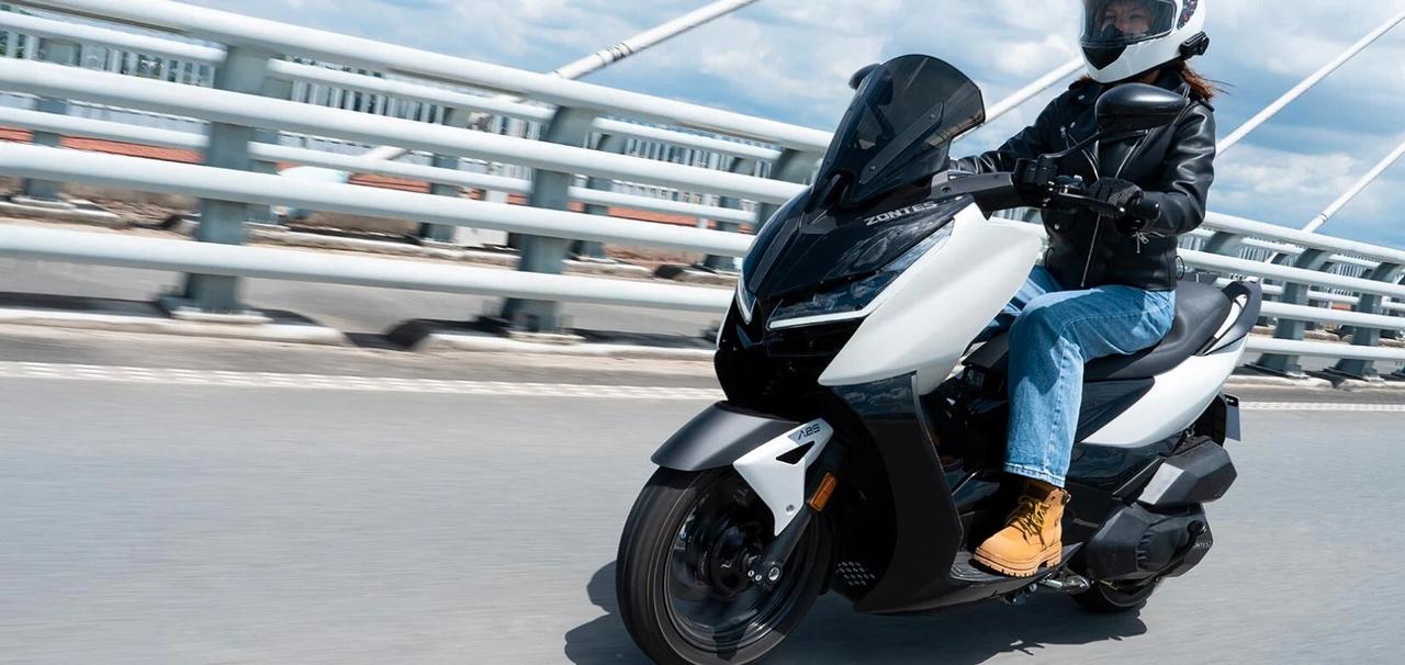 ZONTES 125 D NUOVO PRONTA CONSEGNA PROMO FULL OPTIONAL + KEYLESS + TFT + ABS – FINANZIABILE