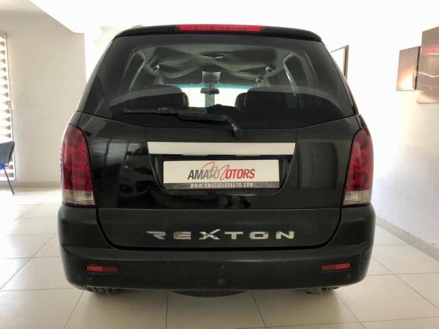 Ssangyong Rexton 2.7 xdi Premium2