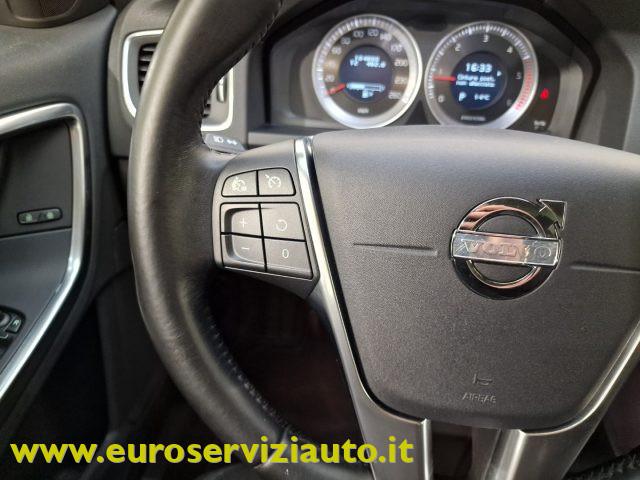 VOLVO V60 D3 Geartronic Momentum