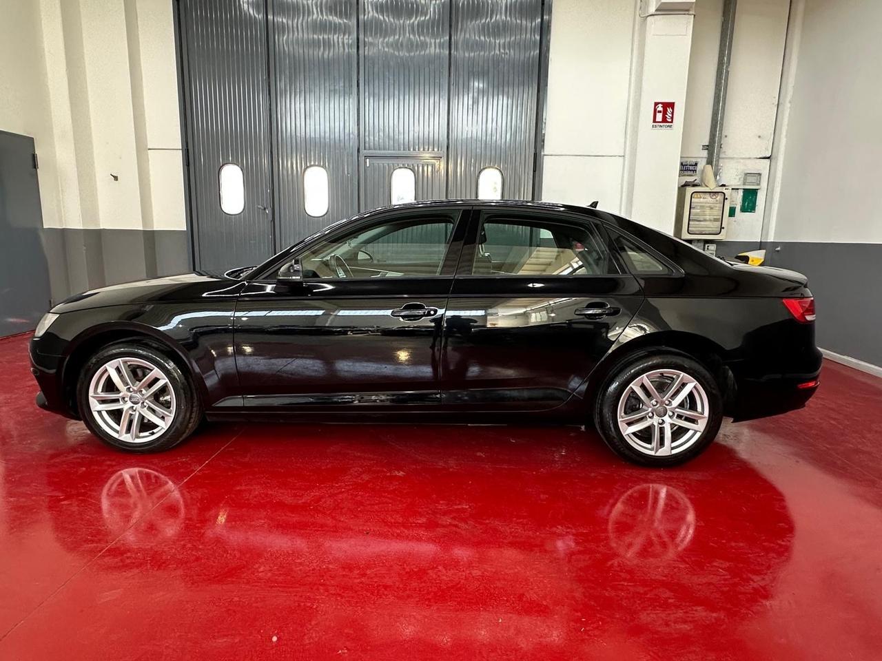 Audi A4 2.0 TDI clean diesel multitronic Business Plus