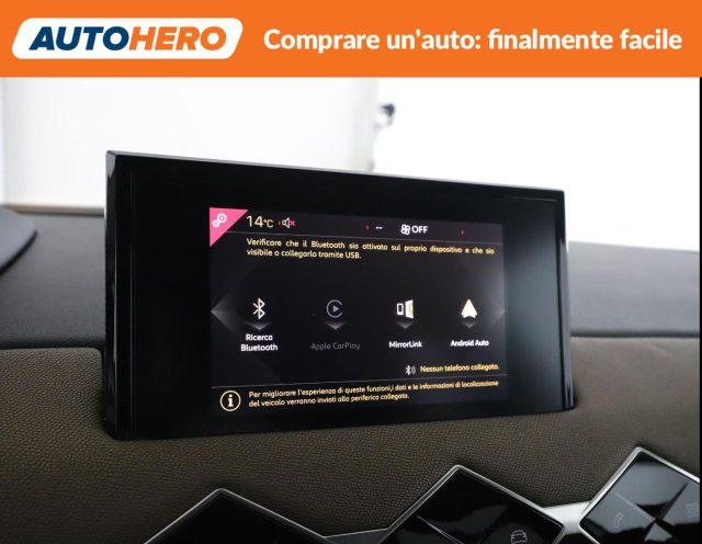 DS AUTOMOBILES DS 3 Crossback BlueHDi 100 So Chic