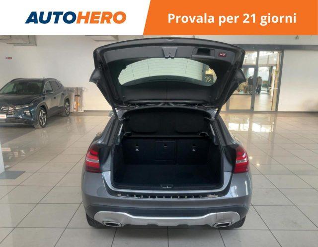 MERCEDES-BENZ GLA 180 d Automatic Sport